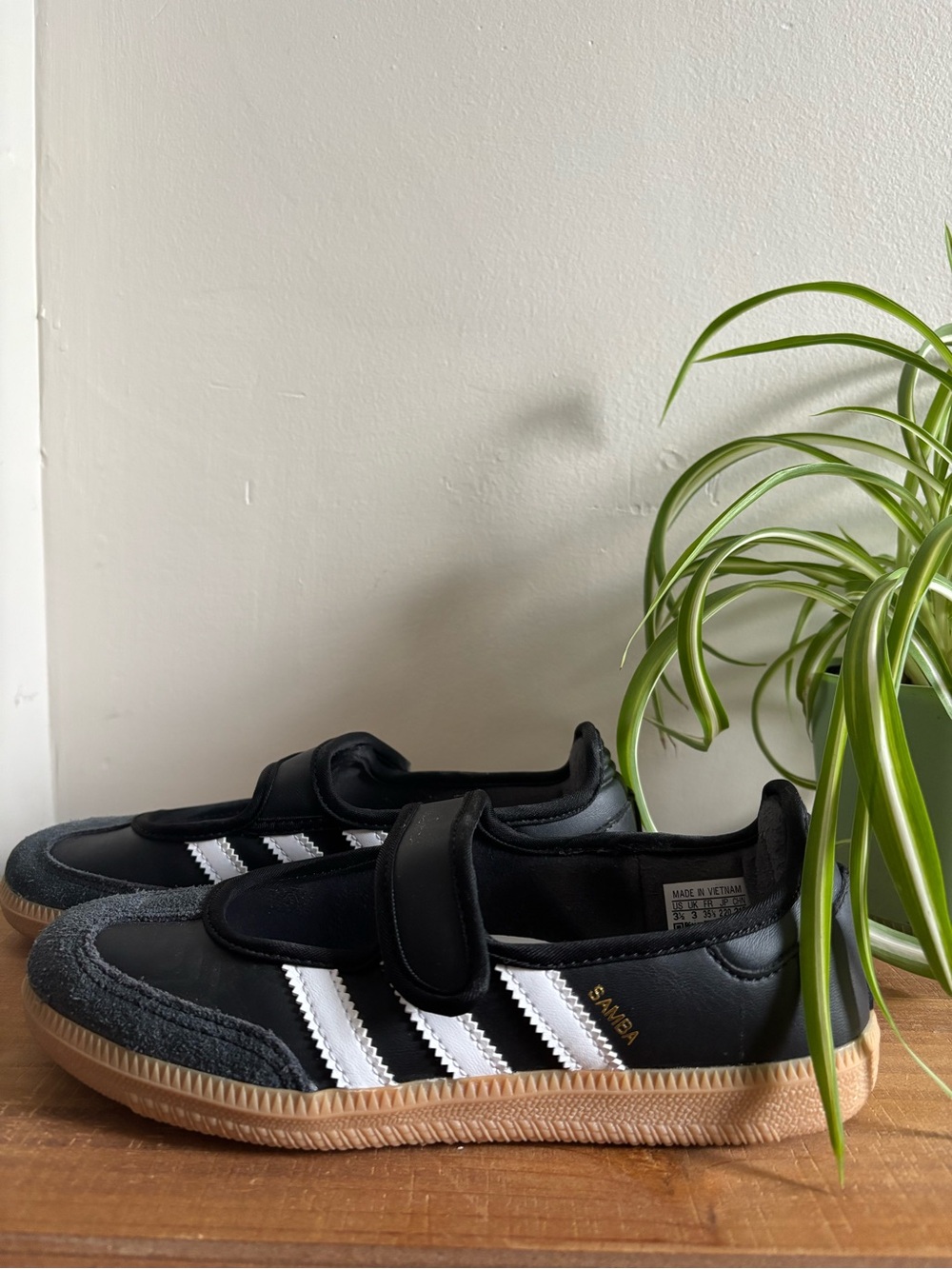 Adidas Samba Mary Jane’s Kids Black Sneakers with White Stripes